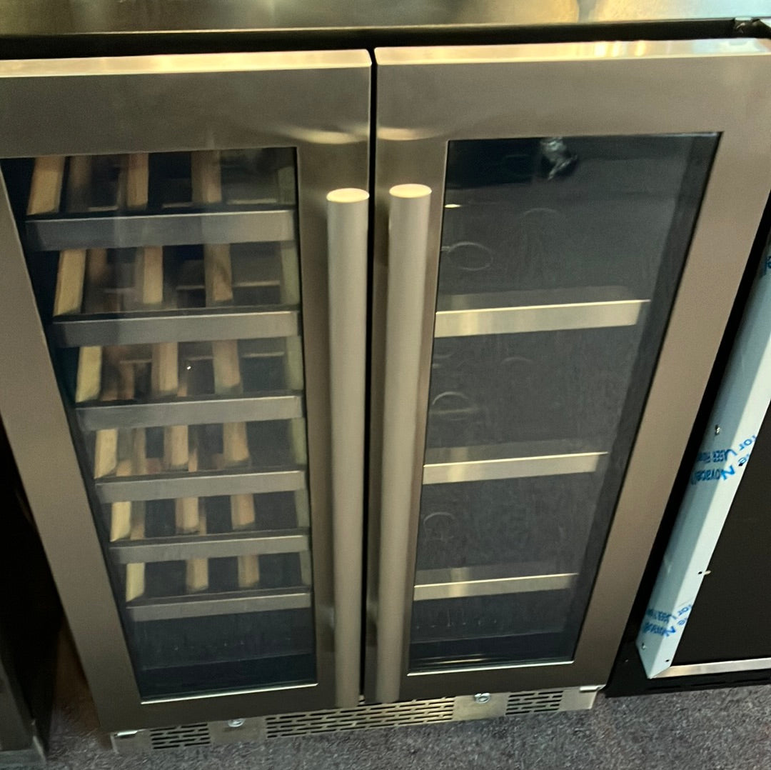 Avallon 24 Inch Wide 21 Bottle Capacity and 64 Can Capacity Beverage Center AWBC242GGFD DISPLAY MODEL