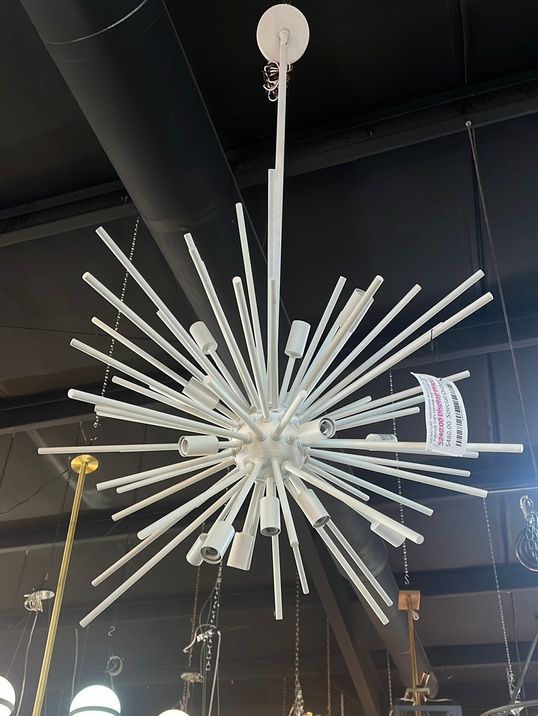 SIGNATURE HARDWARE Bessell 15-Light Pendant SHPL3545MW MATTE WHITE