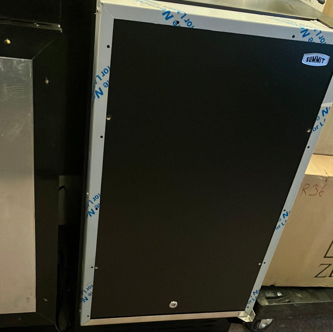 Summit 18" Wide Built-In All-Refrigerator (Panel Not Included) FB1843BIF DISPLAY MODEL