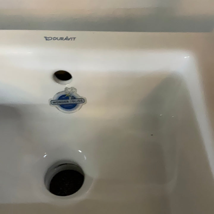Duravit Vero 0703000081 White sink FIXTURES NOT INLUDED DISPLAY MODEL