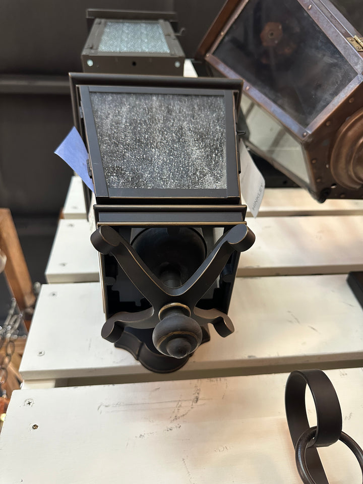 Hinkley Lighting Lincoln Medium Wall Mount Lantern Oil Rubbed Bronze 2464OZ 17" DISPLAY MODEL