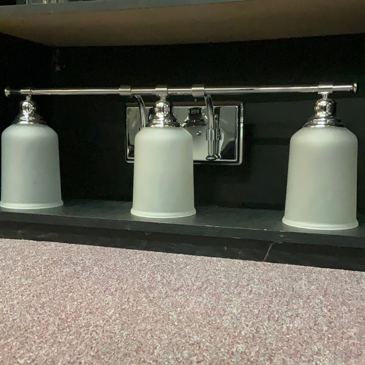 Hinkley lighting Colette 58783-CM Chrome vanity light CUSTOME SHADES DISPLAY MODEL