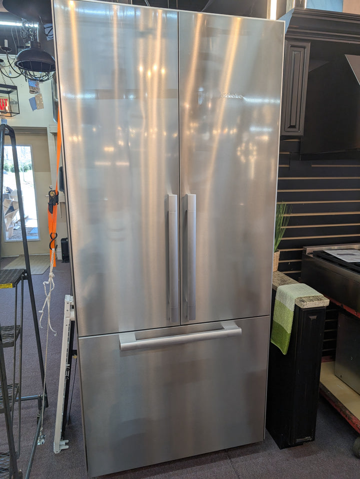 Miele MasterCool Series KF2982SF
36 Inch Built-In French Door Smart Refrigerator *NEW DISPLAY