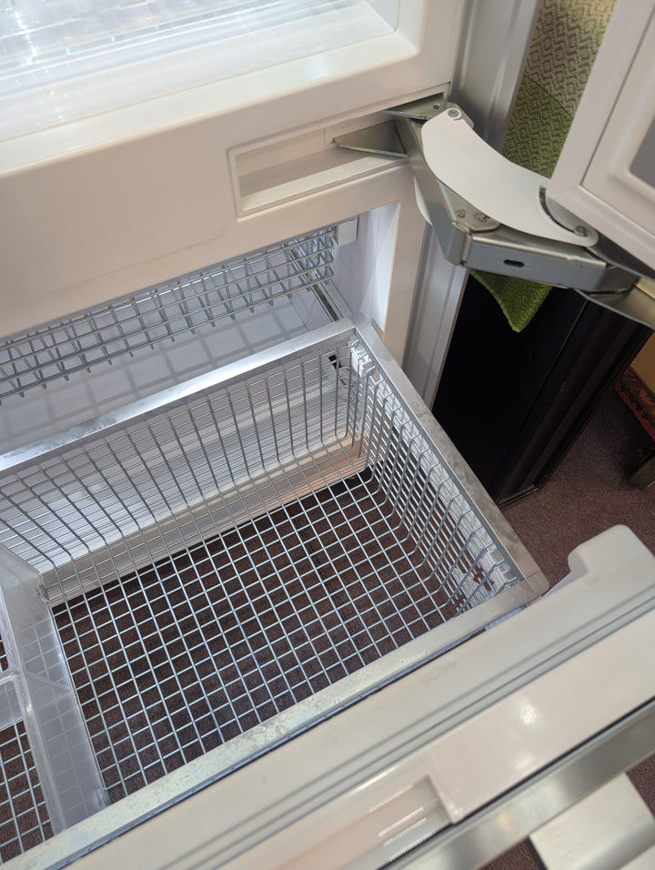 Miele MasterCool Series KF2982SF
36 Inch Built-In French Door Smart Refrigerator *NEW DISPLAY