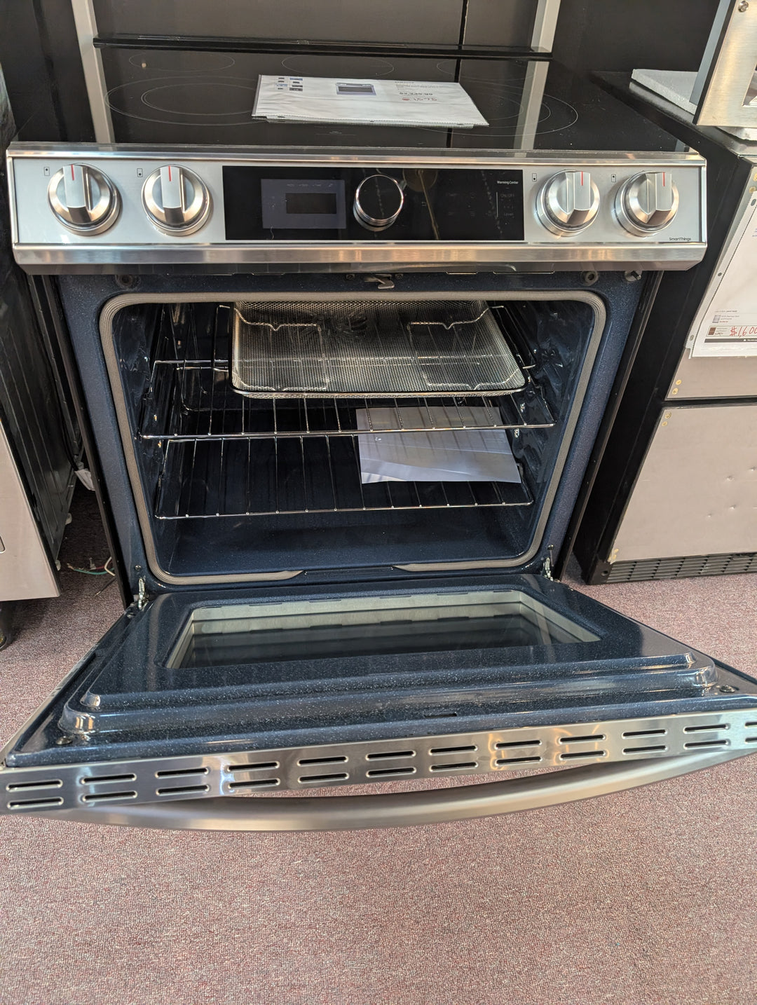 Samsung NE63T8711SS
30 Inch Slide-In Electric Smart Range *NEW DISPLAY