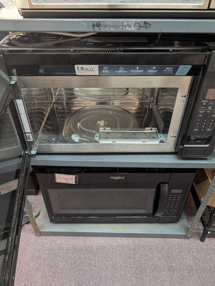 Maytag MMV4207JK
30 Inch Over-the-Range Microwave Oven *NEW DISPLAY