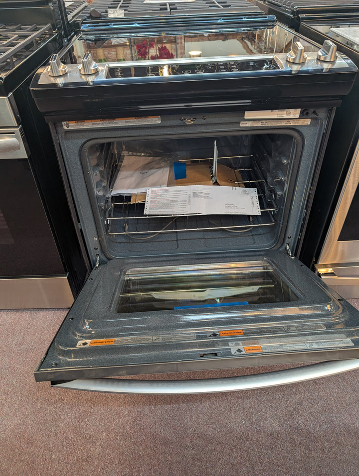 Whirlpool WEE515S0LS 30 Inch Slide-In Electric Range with 4 Elements *DISPLAY *BLEMISHED*