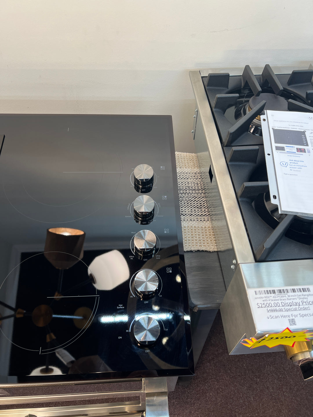 JennAir Black Floating Glass Series JED3430GB *BLEMISHED