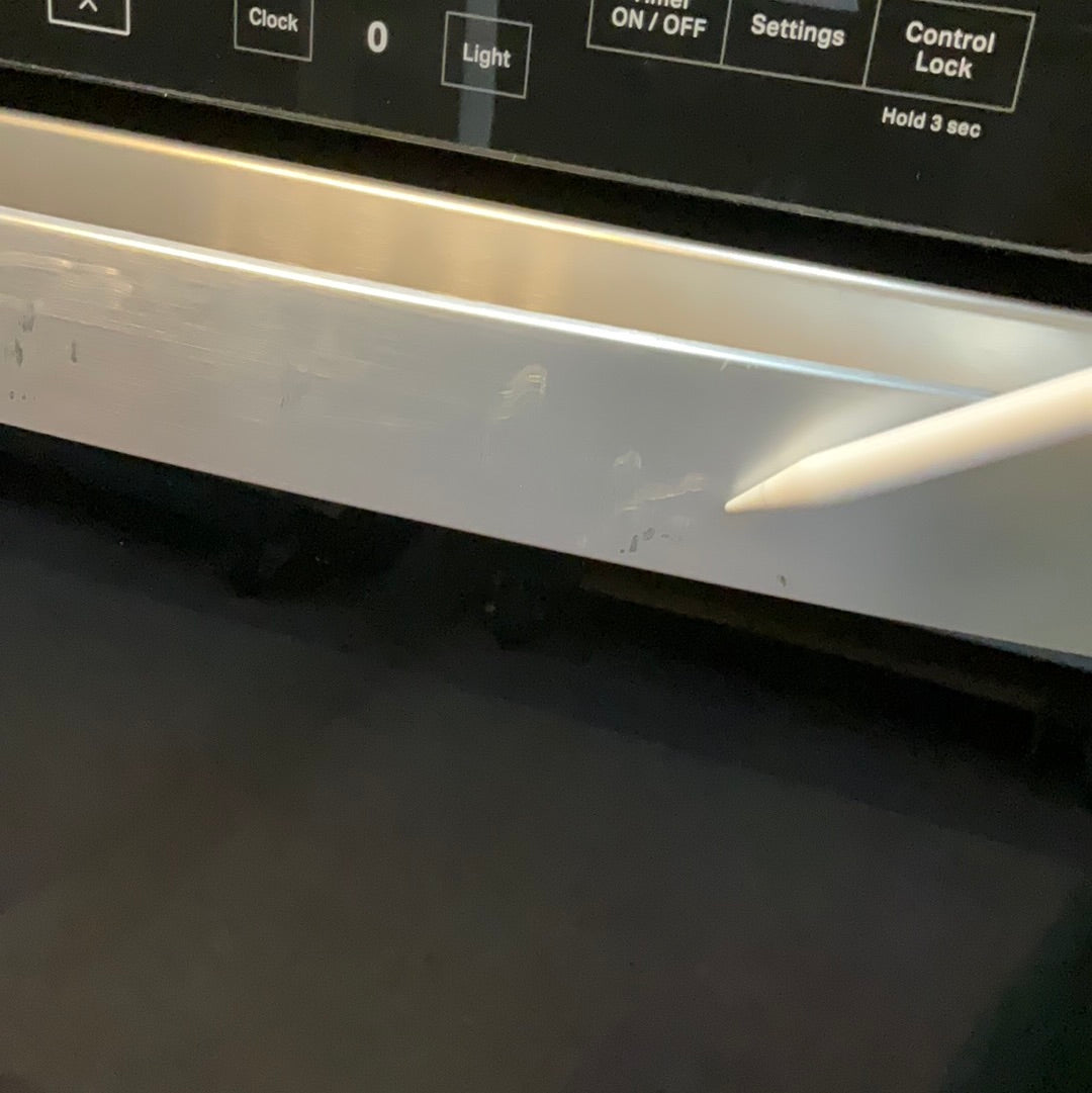 Whirlpool  Single wall oven WITH FIT system WOS31ES0JS Stainless Steel LOANER (Blemished on front) DISPLAY MODEL