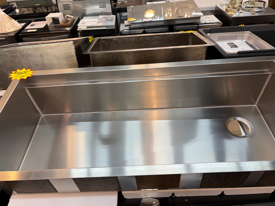 Elkay Circuit Chef Under-mount Kitchen Sink *BLEMISHED