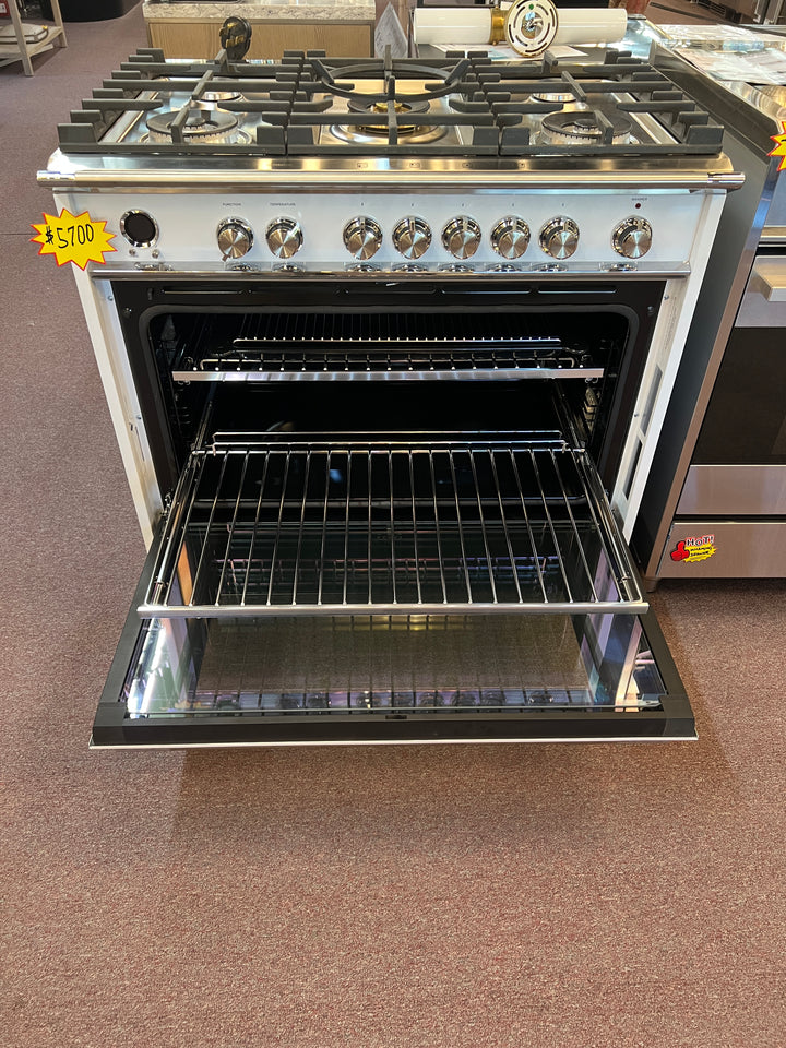 Fisher & Paykel Series 9  OR36SCG6W1 *DISPLAY MODEL Blemished