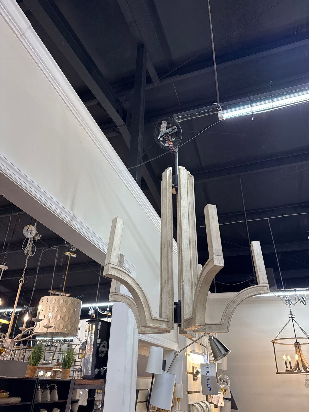 Kichler Botanica 5 Light 25-1/2" Wide Chandelier Model:44260AVI DISPLAY MODEL