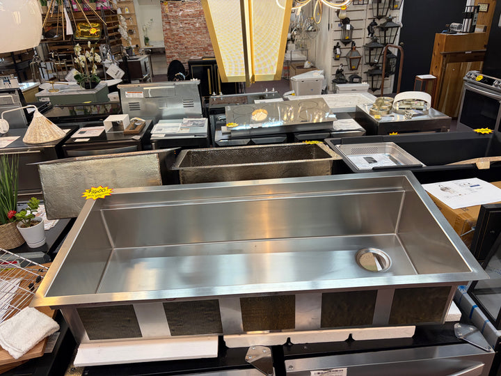 Elkay Circuit Chef Under-mount Kitchen Sink *BLEMISHED