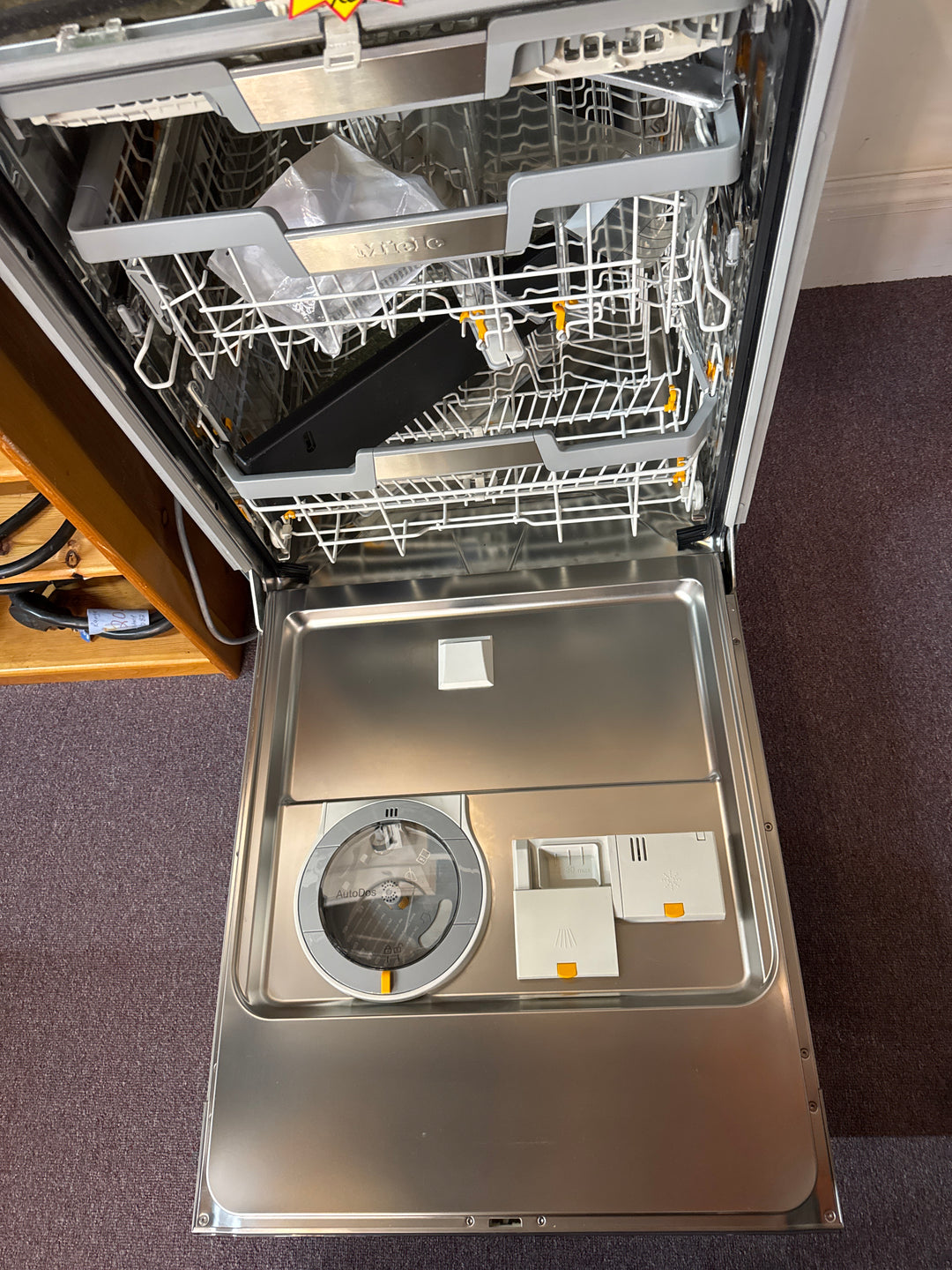 Miele G7966SCVI 24 Inch K2o Fully Integrated Built-In Panel Ready Dishwasher Display Model