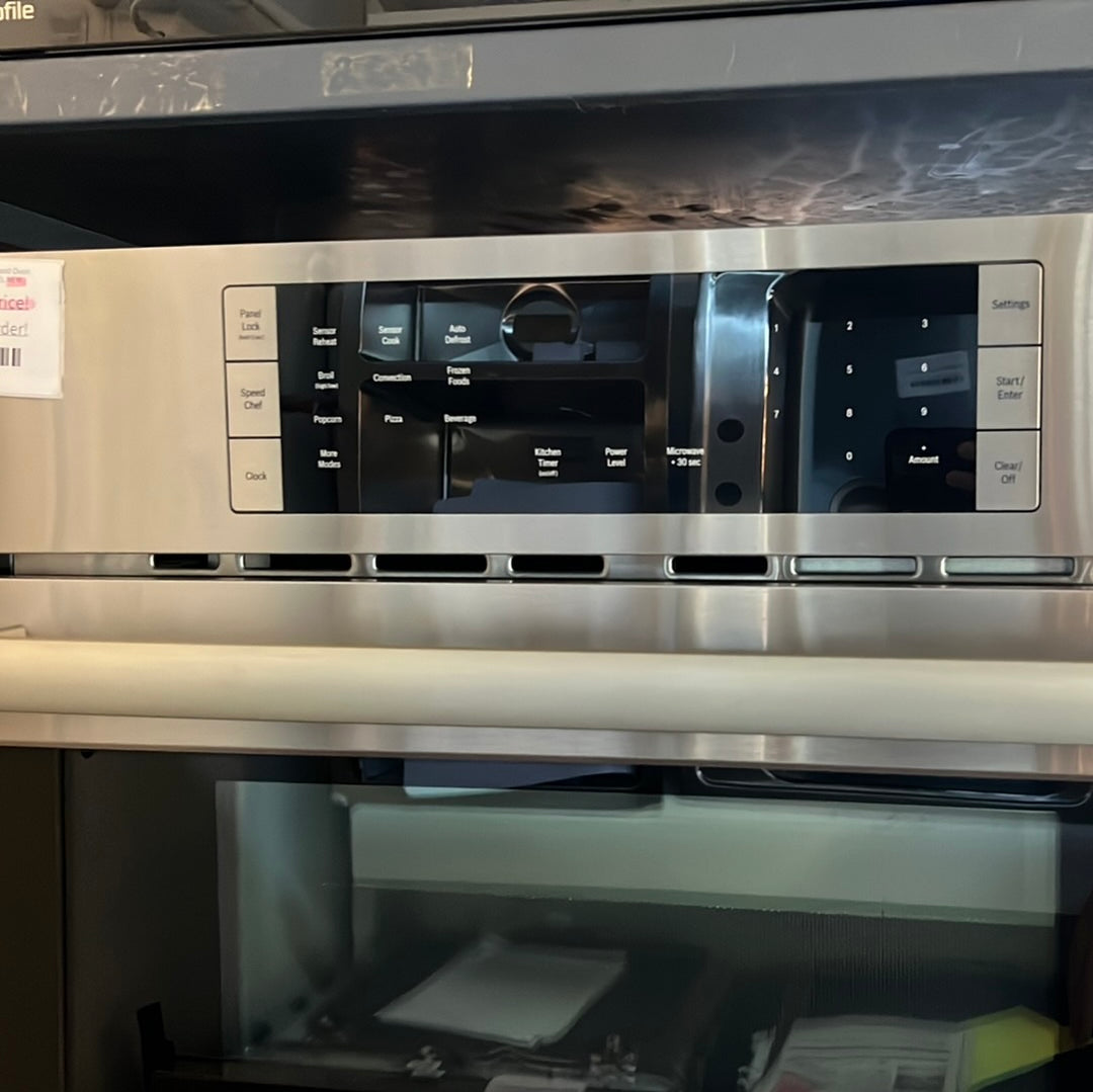 Bosch 800 Series HMC80252UC 30 Inch Speed Oven with 1.6 cu. ft. Capacity STAINLESS STEEL NEW DISPLAY