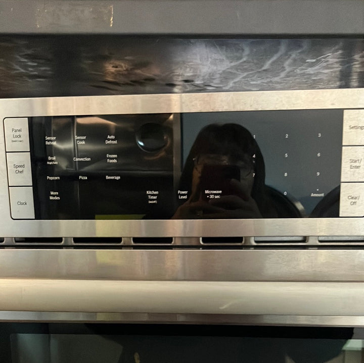 Bosch 800 Series HMC80252UC 30 Inch Speed Oven with 1.6 cu. ft. Capacity STAINLESS STEEL NEW DISPLAY