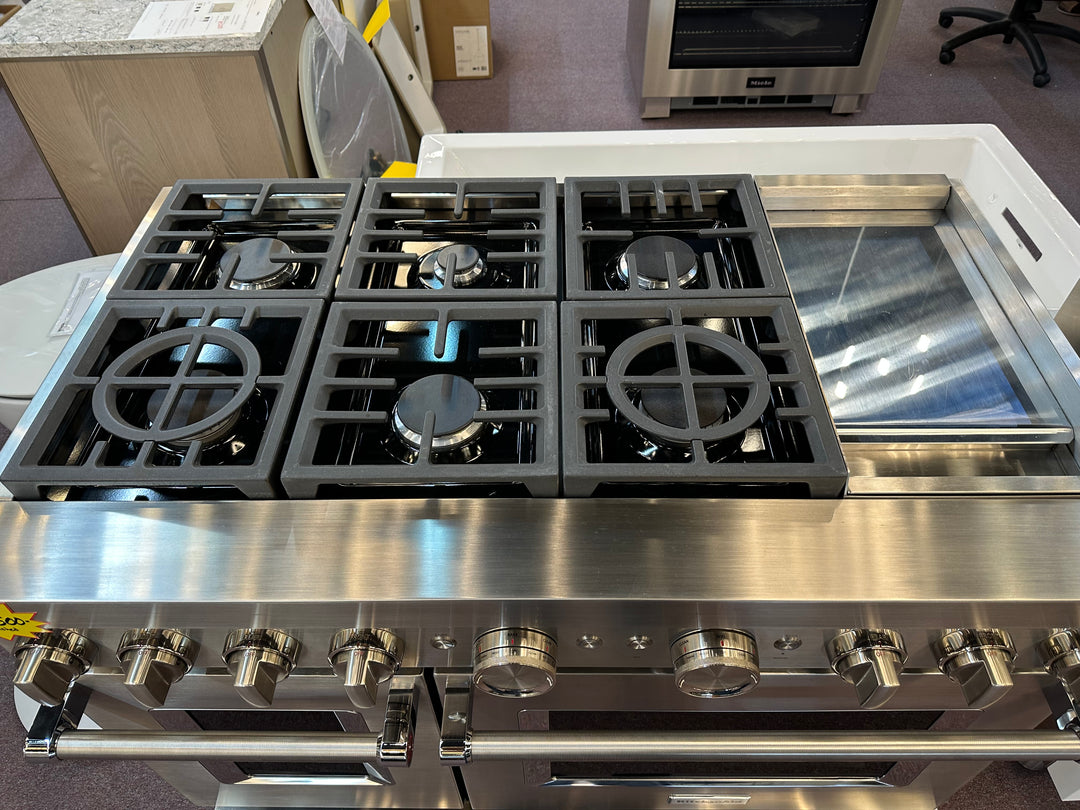 KitchenAid Commercial-Style KFDC558JSS48 Freestanding Dual Fuel Smart Range *NEW DISPLAY