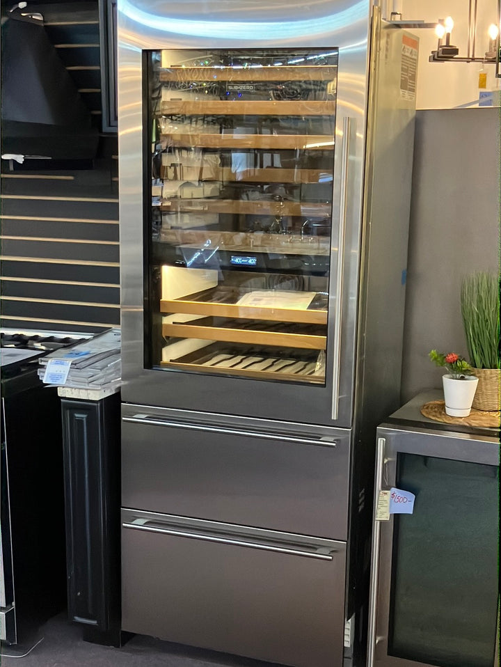 Sub Zero 30” Smart Wine Cooler IW30RLH holds 86 bottles warranty is expired Extended warranties are available with outside sources.