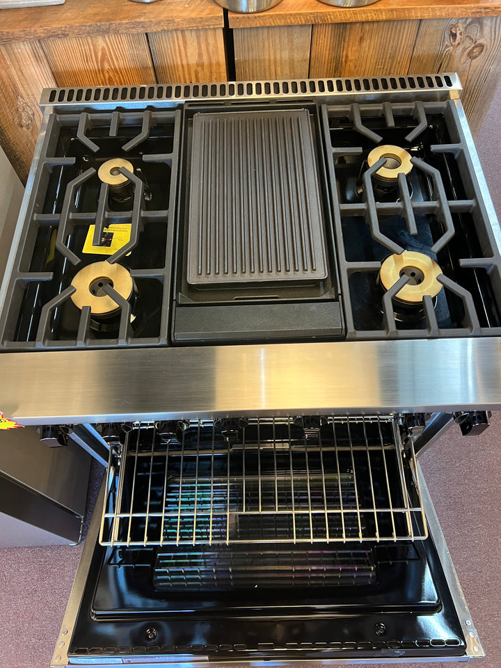 Viking 7 Series  VDR73624GSS
36 Inch Freestanding Dual Fuel Range *NEW DISPLAY