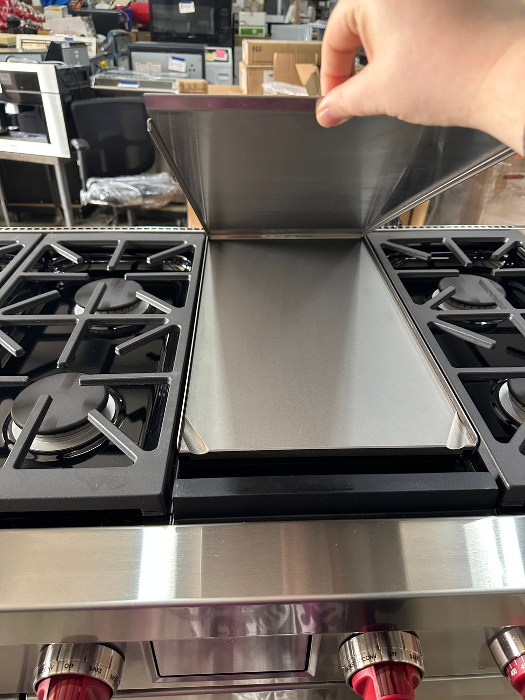 Wolf M Series DF48650GSP 48 Inch Freestanding Dual-Fuel Smart Range *BLEMISHED *NEW DISPLAY