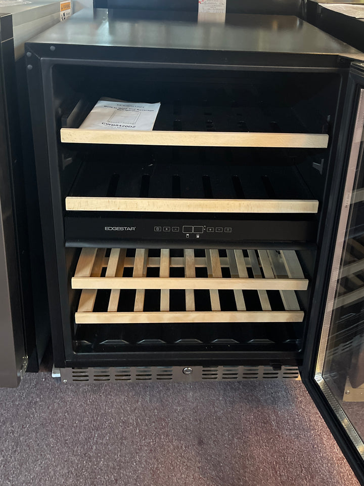 EdgeStar 24 Inch Built-In Wine and Beverage Cooler DISPLAY MODEL CWB8420DZ