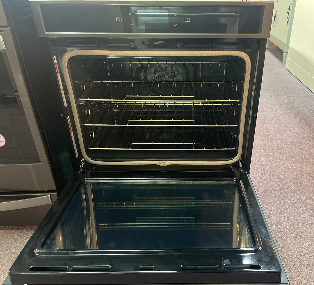 Whirlpool 30 Inch Smart Single Wall Oven with True Convection Cooking WOS72EC0HV DISPLAY MODEL