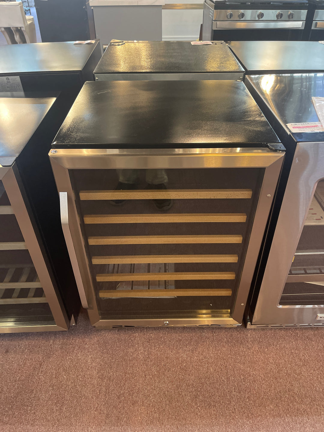 EdgeStar 24 Inch Wide 53 Bottle Built-In Single Zone Wine Cooler Stainless Steel CWR532SZ BLEMISHED* DISPLAY MODEL