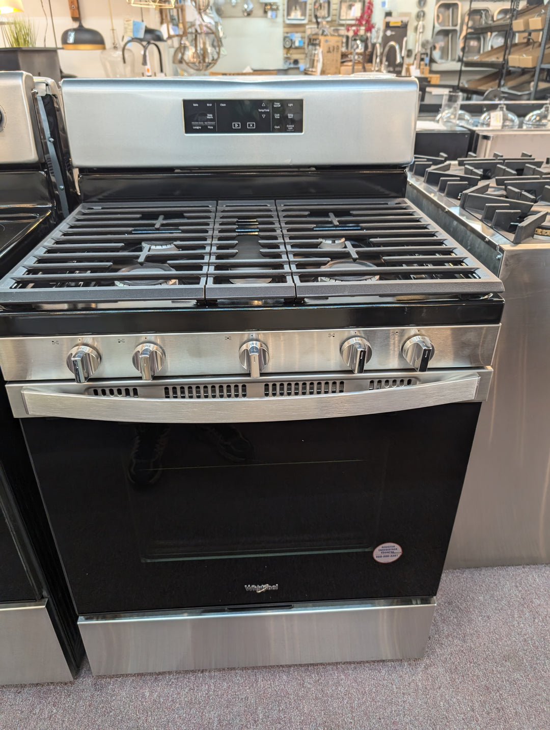 Whirlpool WFG525S0JS 30 Inch Freestanding Gas Range with 5 Sealed Burners *NEW DISPLAY