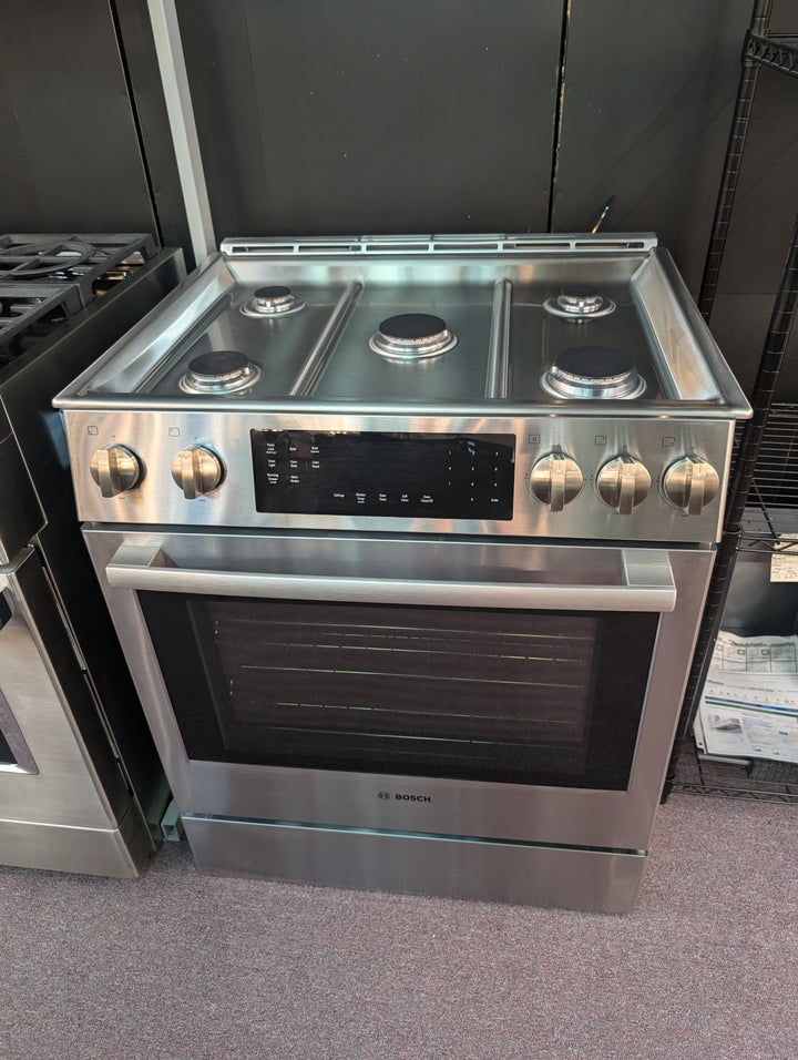 Bosch 800 Series HGI8056UC 30 Inch Slide-In Gas Range with Convection Technology, 5 Sealed Burners *BLEMISHED *NEW DISPLAY