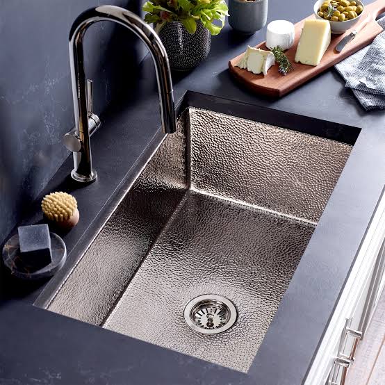 Native Trails
Cocina 30" Copper Kitchen Sink