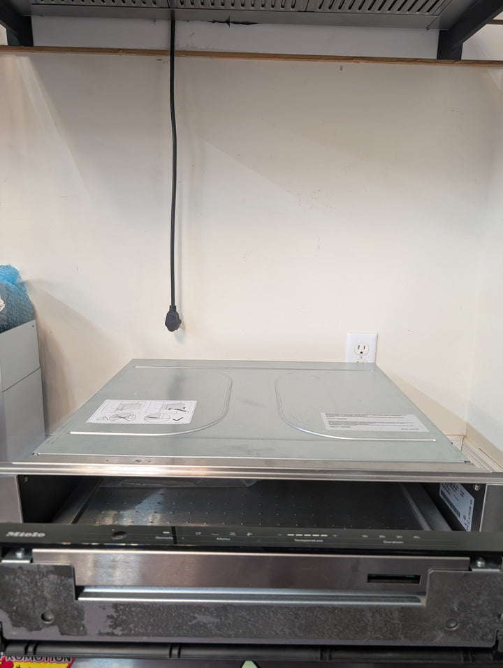 Miele VitroLine ESW7010OB
24 Inch Handless Smart Warming Drawer *SEE DESCRIPTION *BLEMISHED