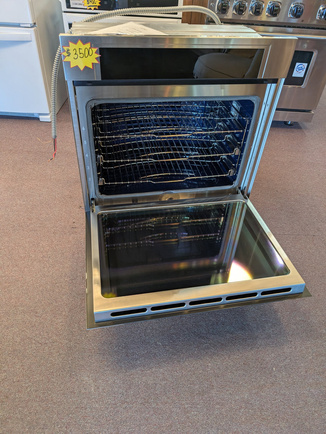 Wolf M Series SO30TMSTH Single Oven 30"  *Display Model