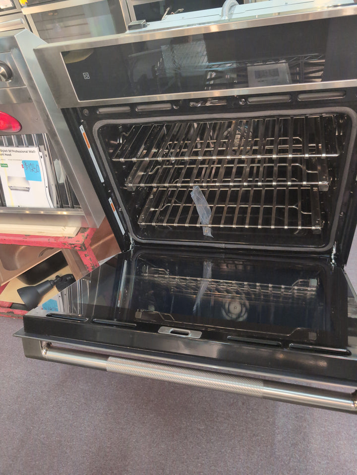 JennAir RISE™ JJW3830LL
30 Inch Double Convection Smart Electric Wall Oven *Blemished