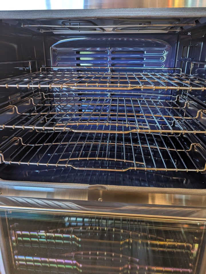Wolf M Series SO30TMSTH Single Oven 30"  *Display Model