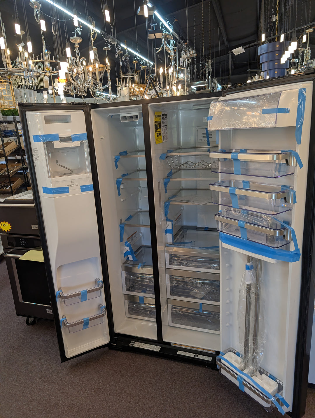 KitchenAid KRSF705HBS
36 Inch Side-by-Side Refrigerator *New Display