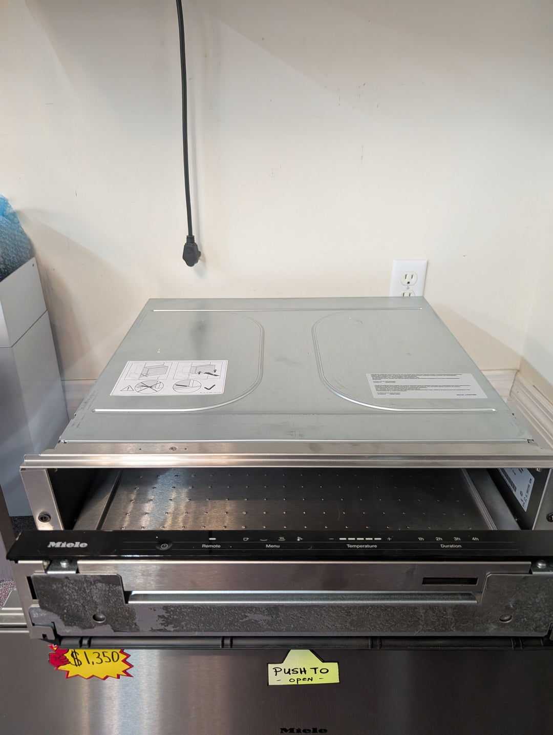 Miele VitroLine ESW7010OB
24 Inch Handless Smart Warming Drawer *SEE DESCRIPTION *BLEMISHED