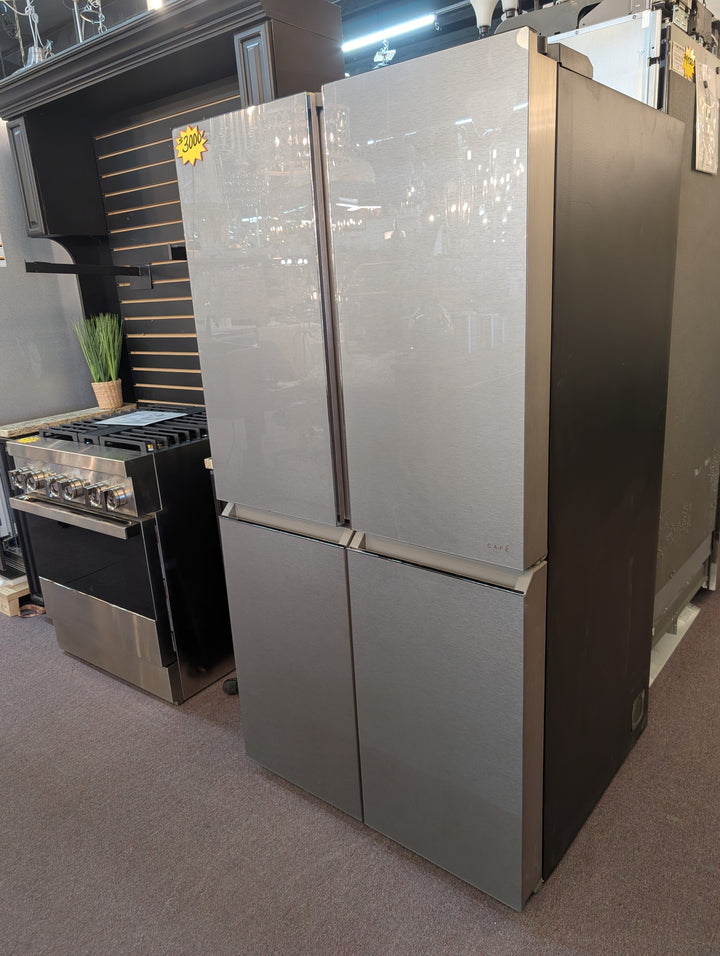 Cafe CAE28DM5TS5
36 Inch Freestanding French Quad Door *Display Model